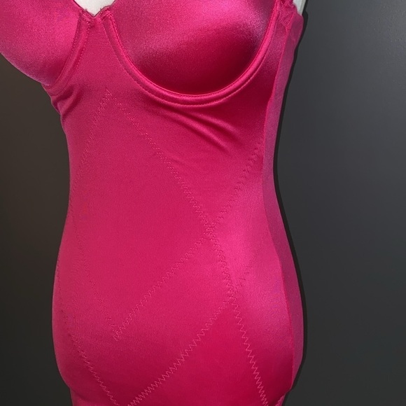 Victoria’s Secret vintage Y2K hot pink body shaper bustier/dress - Picture 8 of 12